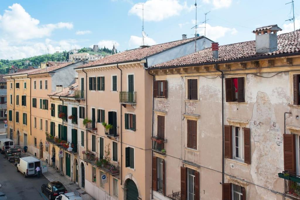 Di Tutto Punto In Centro A Verona Luaran gambar